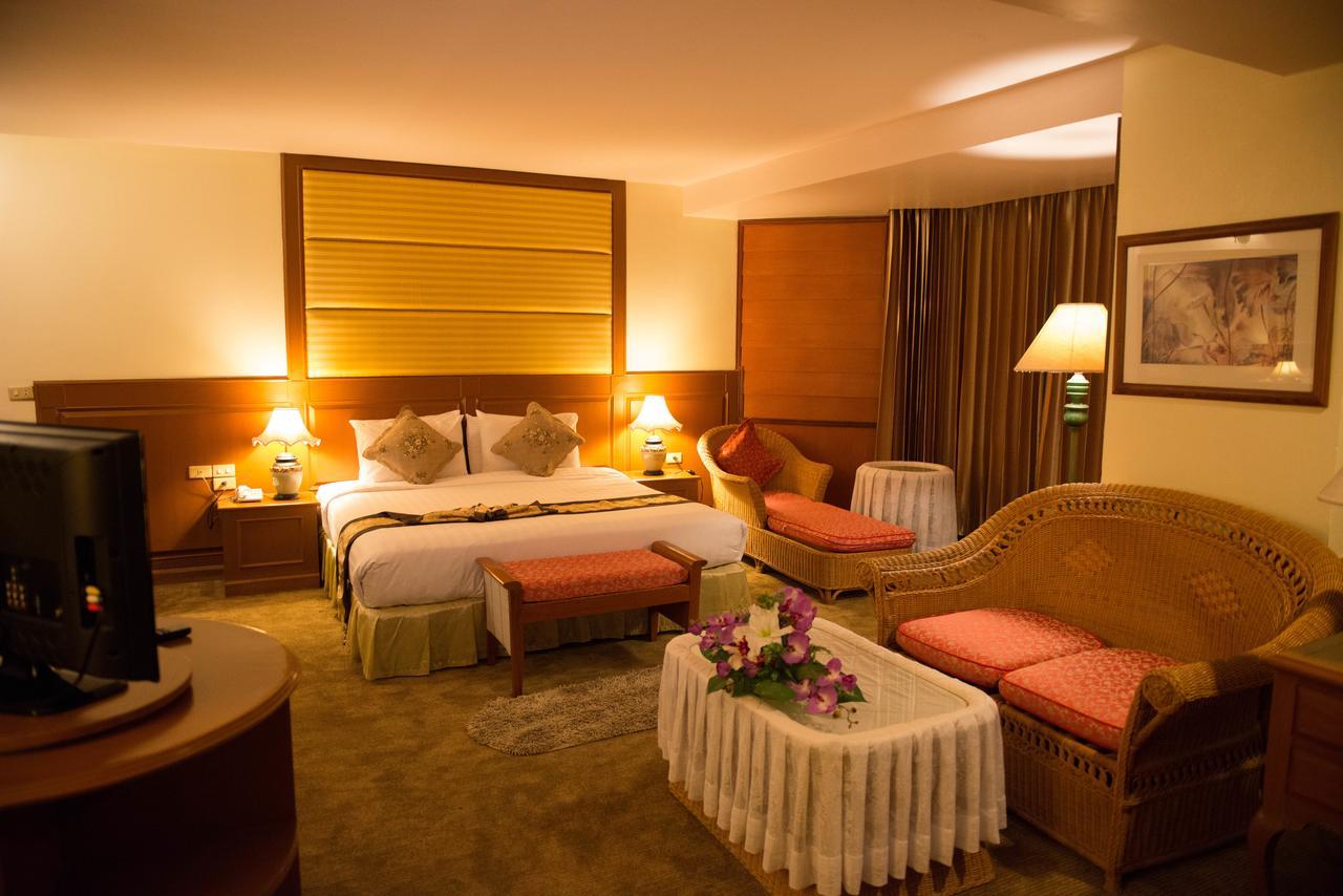 Phayao Gateway Hotel Esterno foto